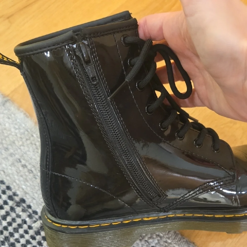 Dr. Martens 1460 Black Patent Lace-Up Boots, VGUC, 5 Youth, Statement Shoe